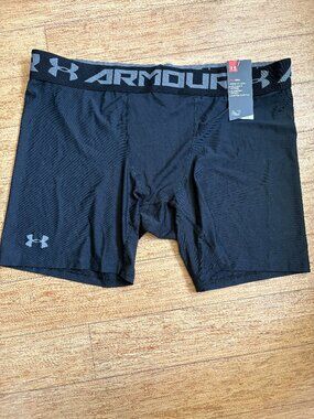 NWT Under Armour Black HeatGear Compression Training Gym Shorts Size XXXXL 4XL